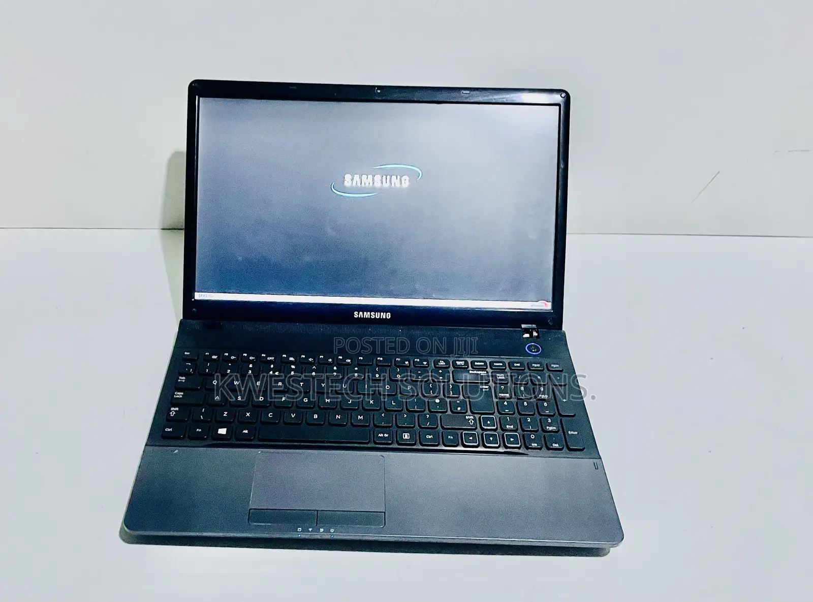 Laptop Samsung Galaxy Book3 Pro 360 16" 4GB Intel Core i5 HDD 160GB