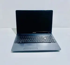 Laptop Samsung Galaxy Book3 Pro 360 16" 4GB Intel Core i5 HDD 160GB