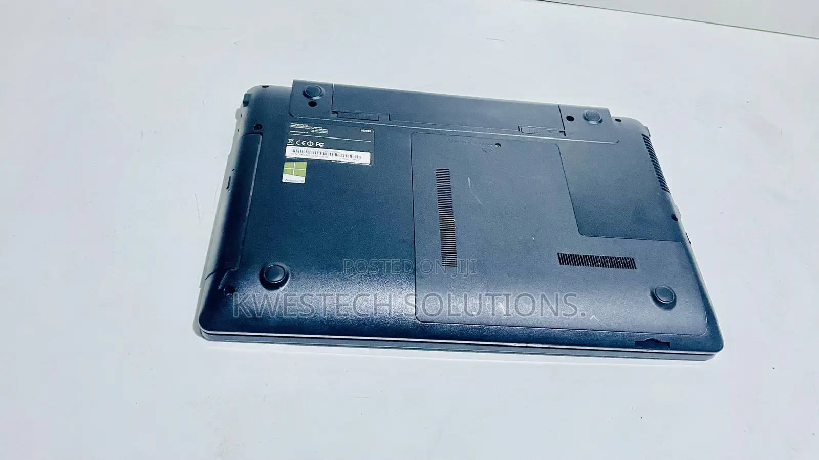 Laptop Samsung Galaxy Book3 Pro 360 16" 4GB Intel Core i5 HDD 160GB