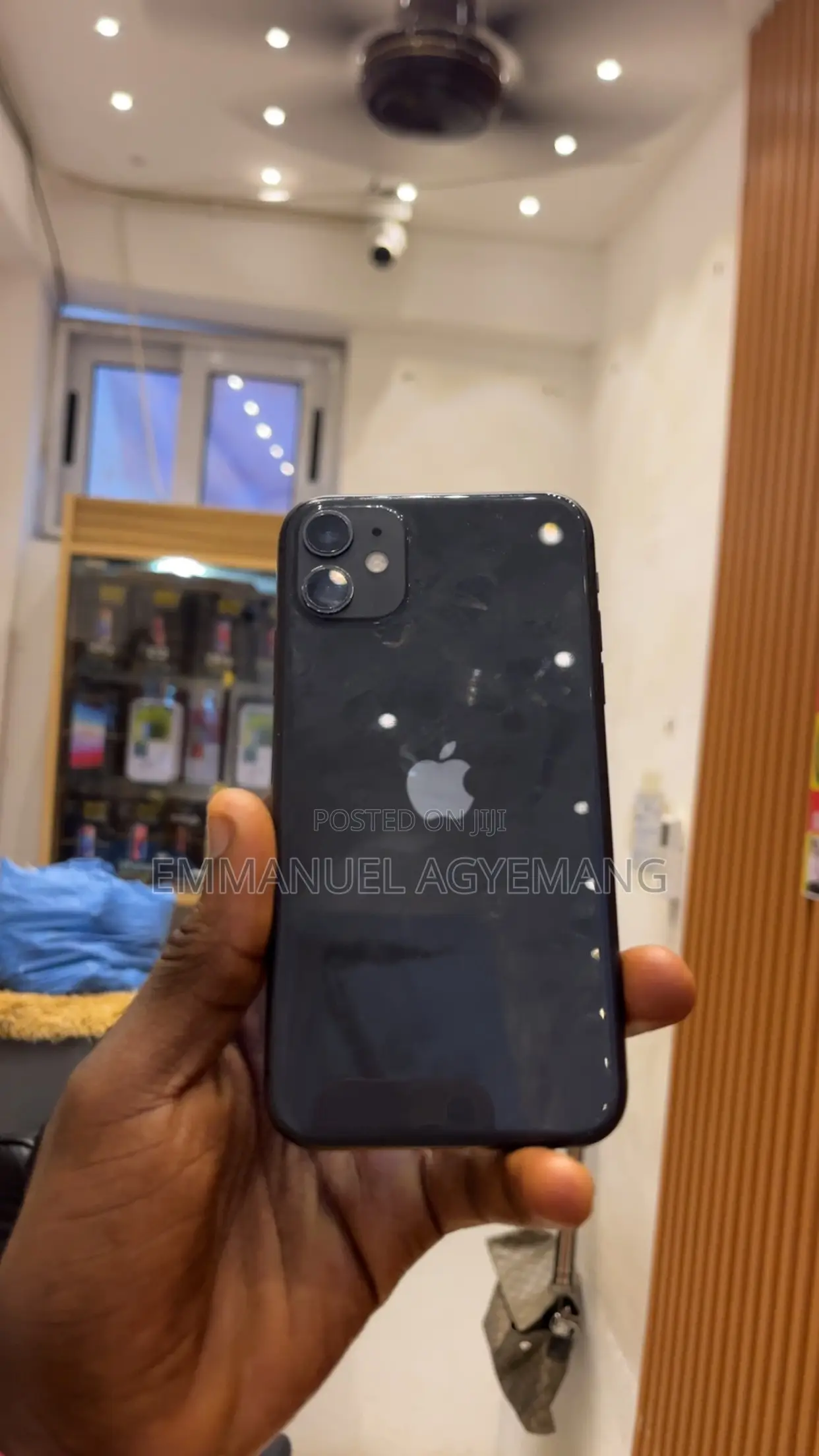 New Apple iPhone 11 64 GB Black