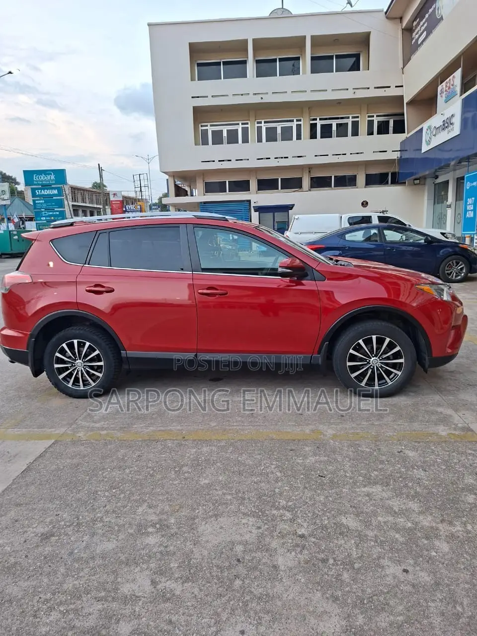 Toyota RAV4 2018 Red
