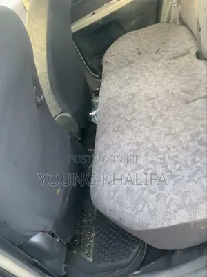 Toyota Vitz 2010 Gray