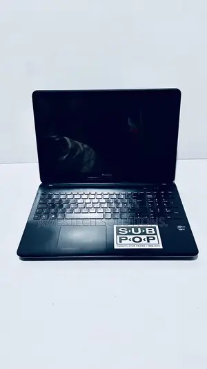 Laptop Sony VAIO Fit 15 SVF1521P2EB 8GB Intel Core i5 HDD 500GB