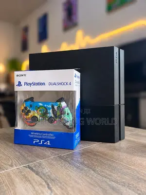 Ps4 Standard 10 Games Two Controllers (Jailbreak)