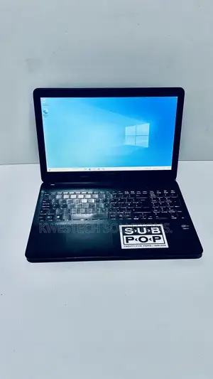 Laptop Sony VAIO Fit 15 SVF1521P2EB 8GB Intel Core i5 HDD 500GB
