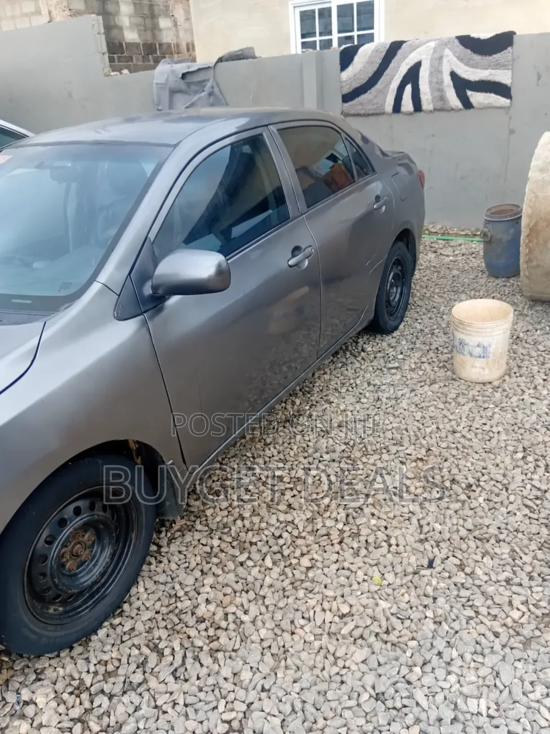 Toyota Corolla LE 4dr Sedan (1.8L 4cyl 4A) 2010 Gray