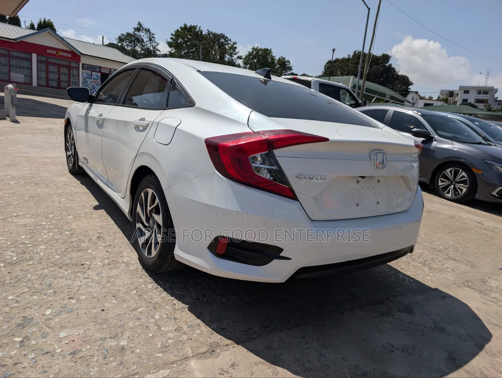 Honda Civic EX 4dr Sedan (1.5L 4cyl) 2016 White