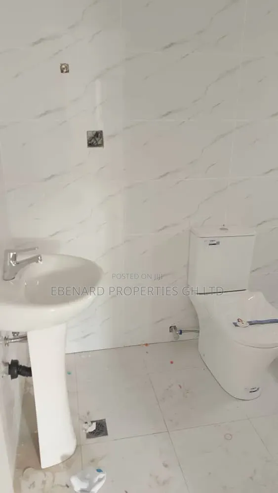 4bdrm House in Ebenard Properties, Baatsona Total for sale