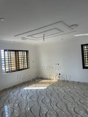 2bdrm Apartment in School Junction for rent