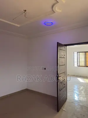 2bdrm Apartment in School Junction for rent