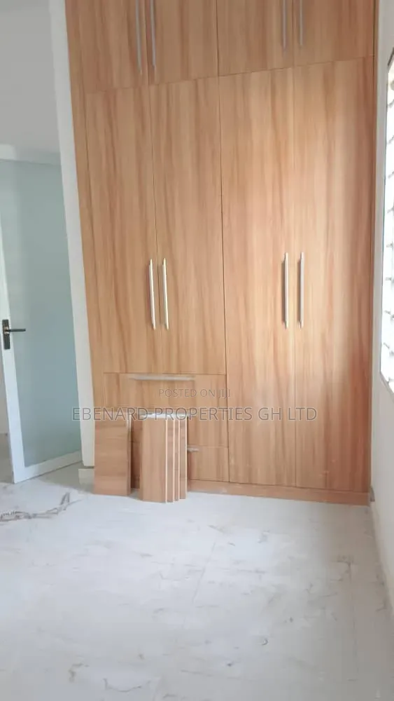 4bdrm House in Ebenard Properties, Baatsona Total for sale
