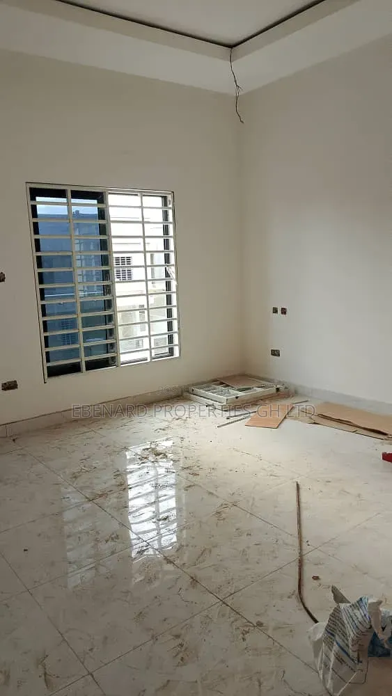 4bdrm House in Ebenard Properties, Baatsona Total for sale