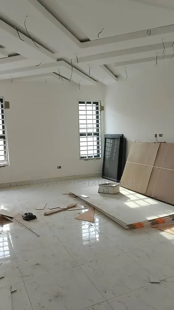 4bdrm House in Ebenard Properties, Baatsona Total for sale