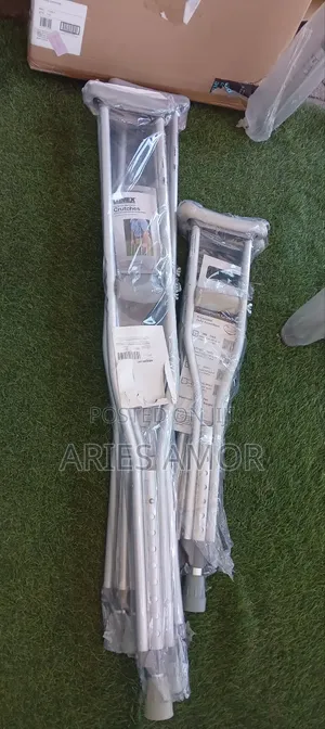 Ampit Crutches ( America Standard)