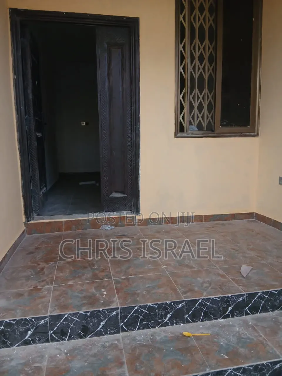 1bdrm Room & Parlour in Malejor School for rent