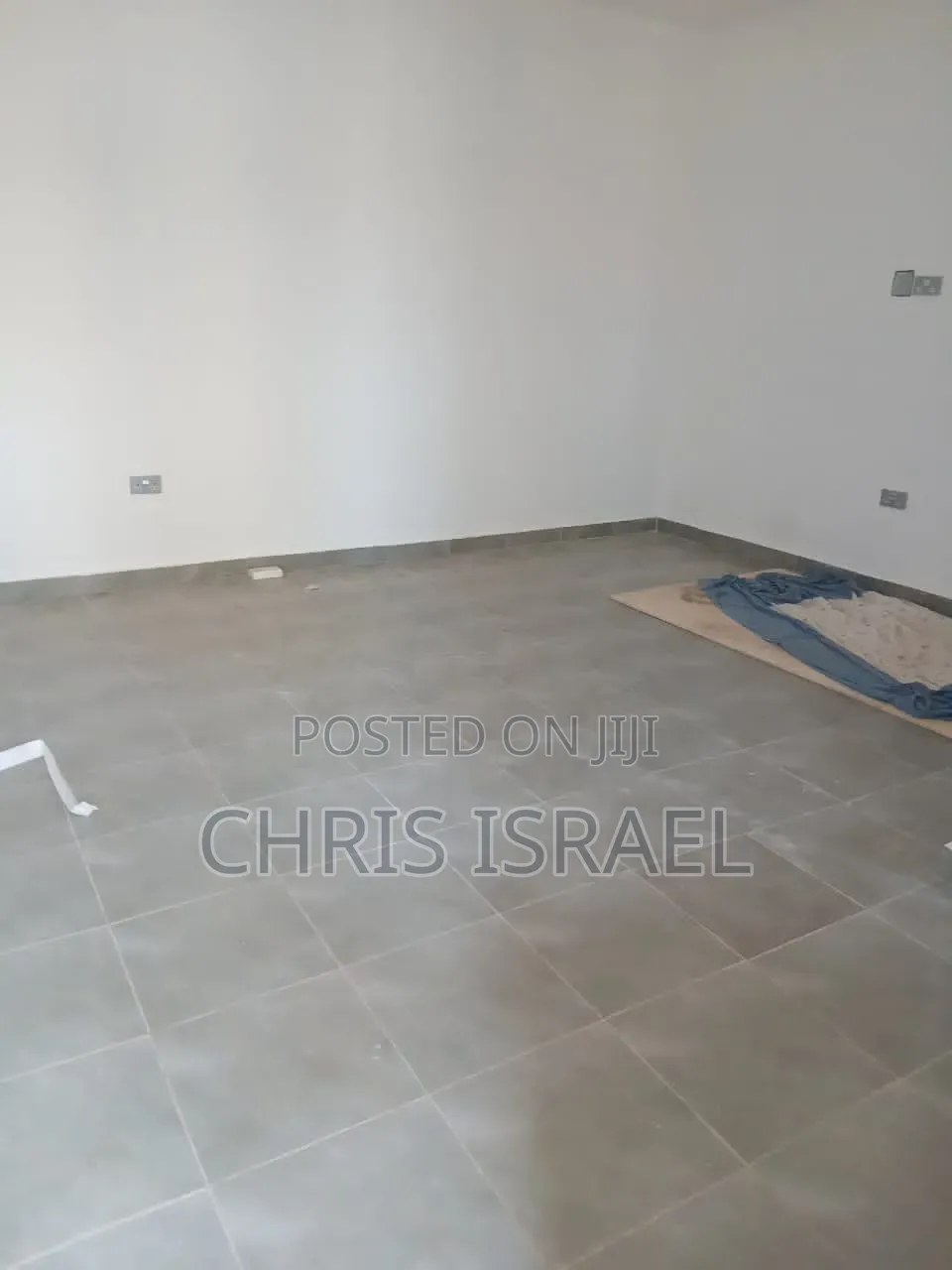 1bdrm Room & Parlour in Malejor School for rent