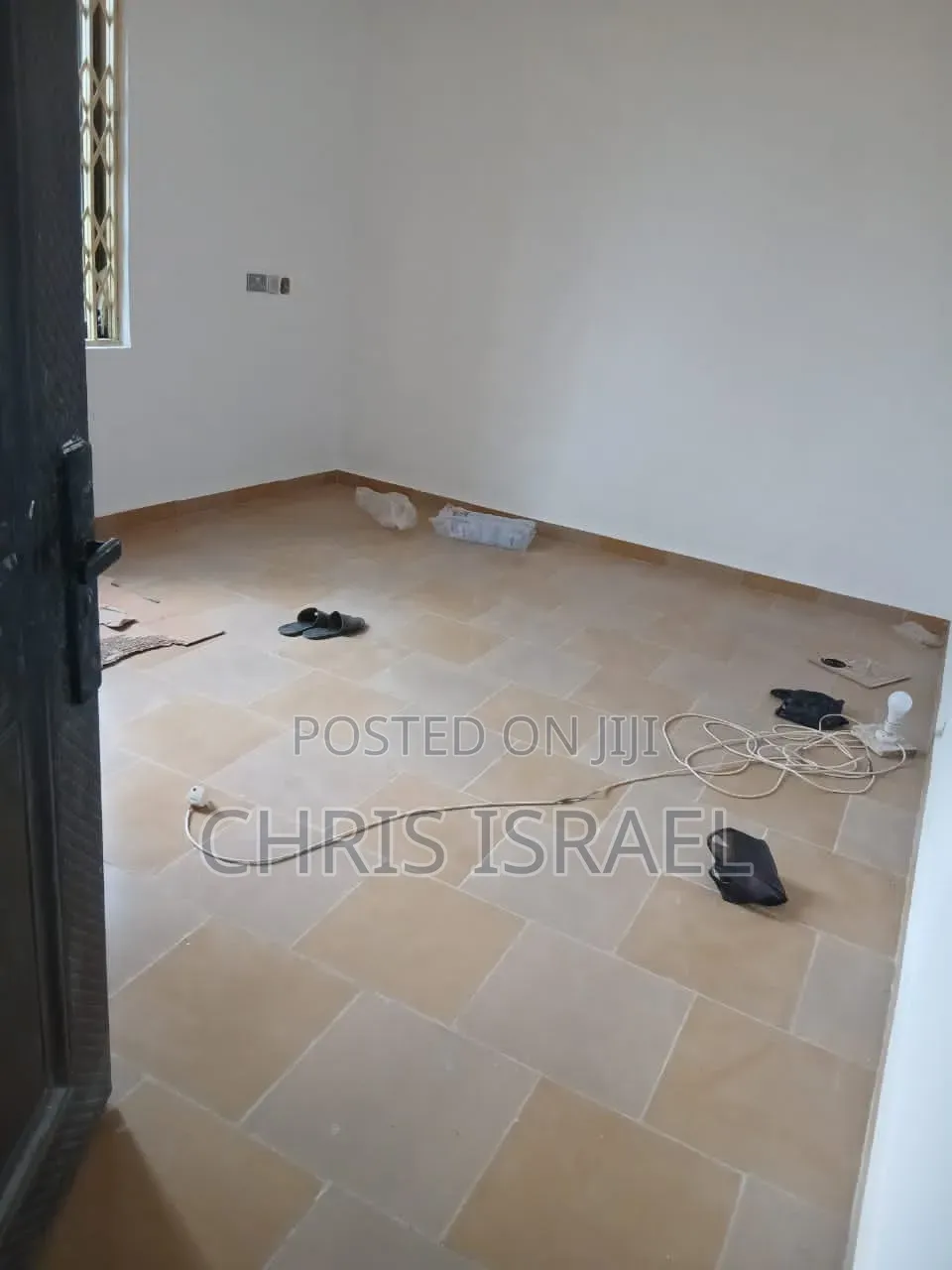 1bdrm Room & Parlour in Malejor School for rent
