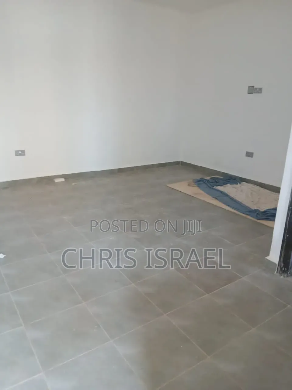 1bdrm Room & Parlour in Malejor School for rent