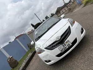 Toyota Yaris 1.5 Automatic 2009 White