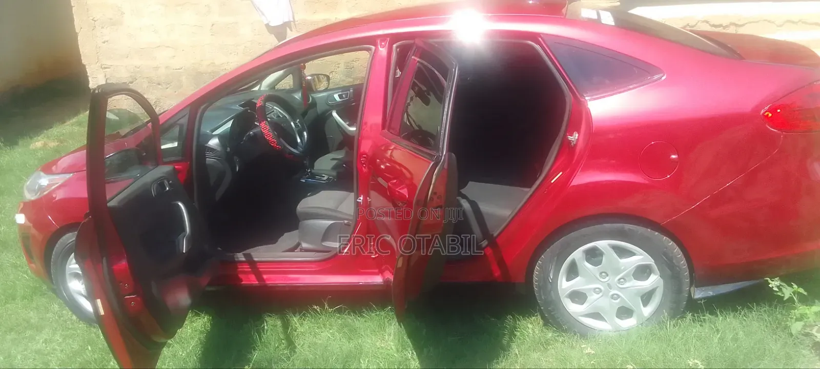 Ford Fiesta 2013 Red