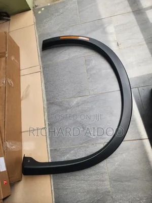 Mitsubishi Outlander 2024 Fender Moulding Available