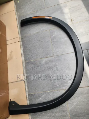 Mitsubishi Outlander 2024 Fender Moulding Available