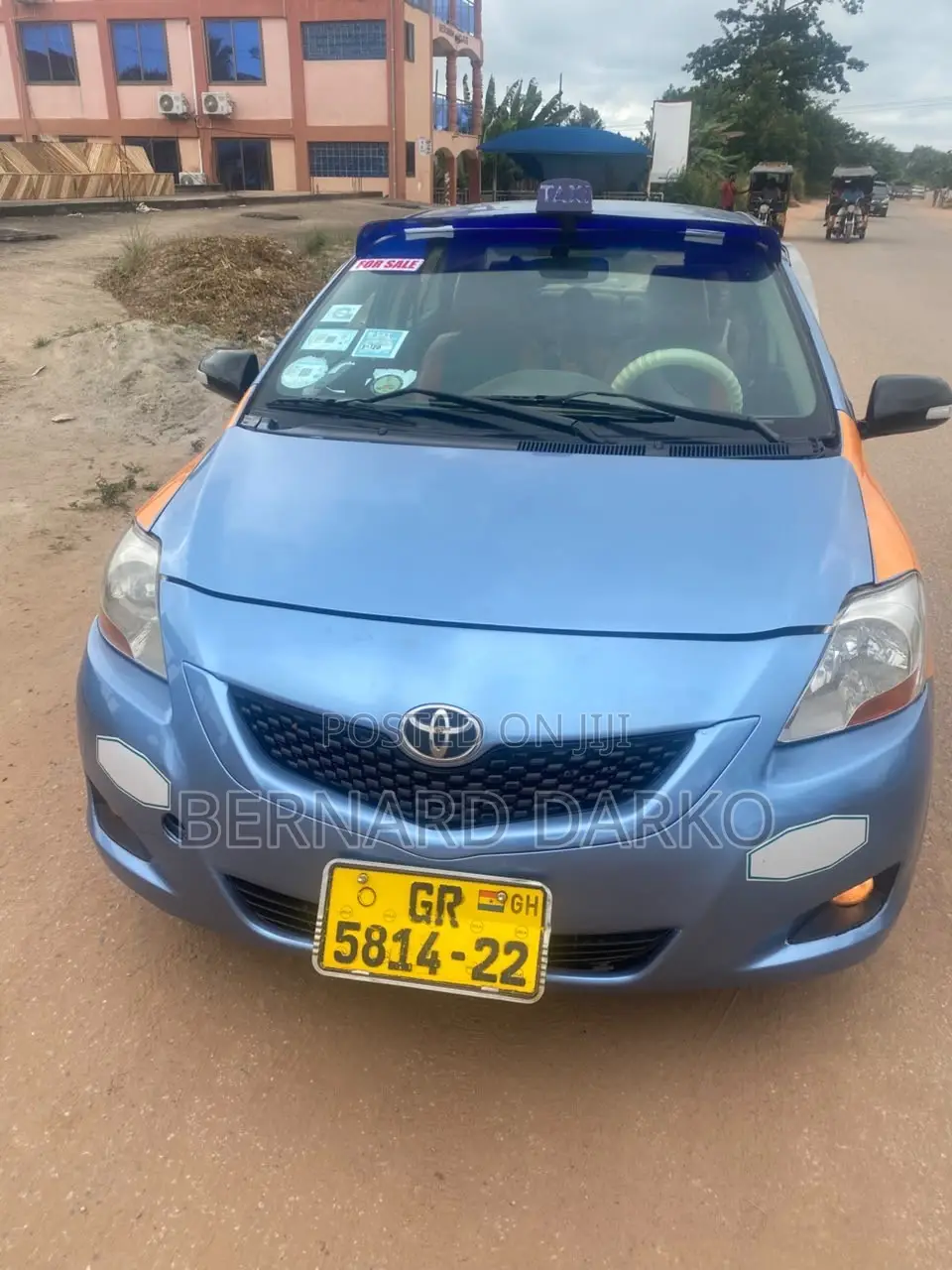 Toyota Belta 2010 Blue