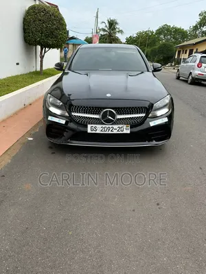 Mercedes-Benz C300 2016 Black