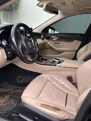 Mercedes-Benz C300 2016 Black