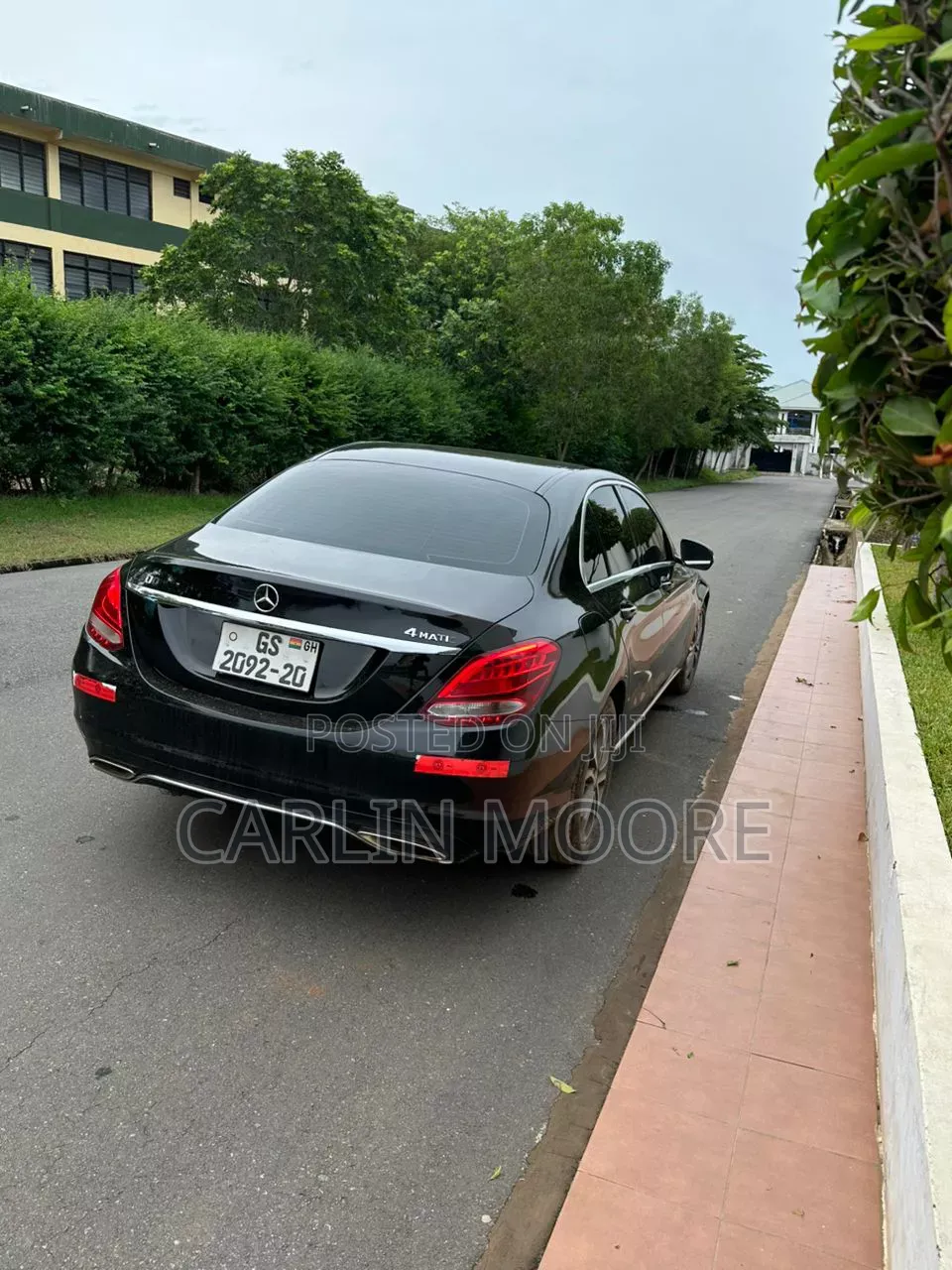 Mercedes-Benz C300 2016 Black