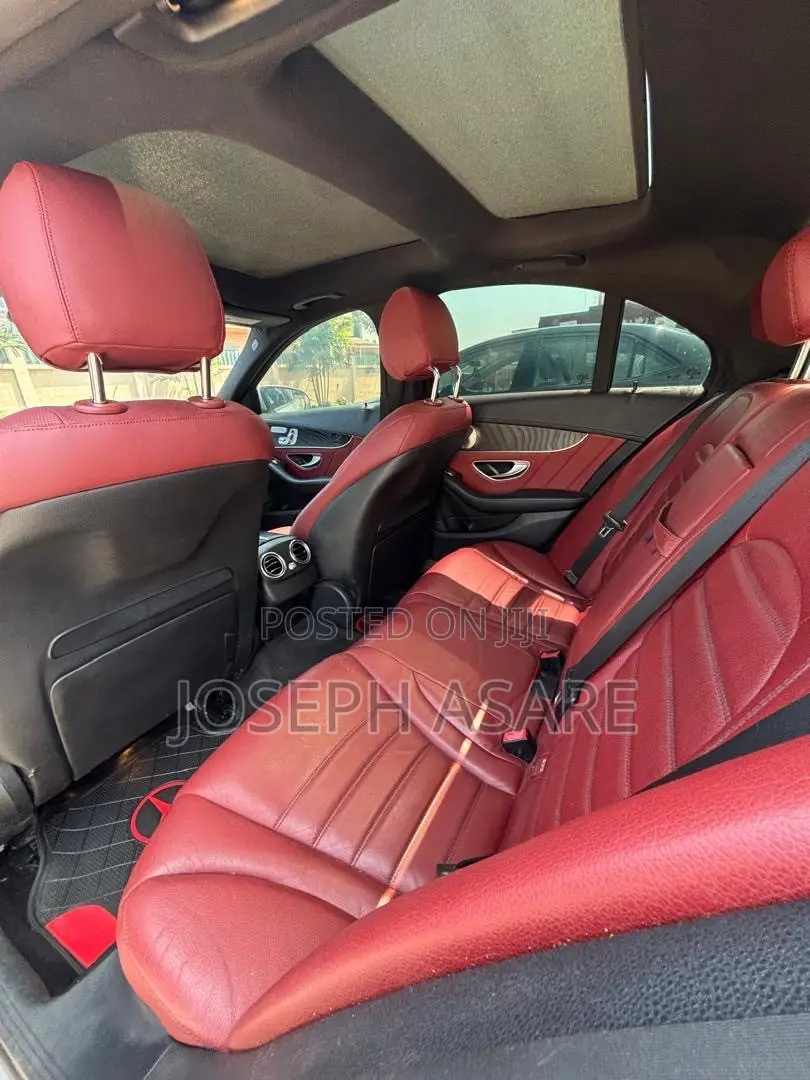 Mercedes-Benz C300 2016