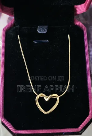 Stunning Ladies Necklaces for Her