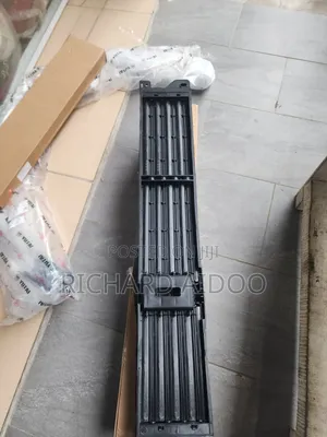 Mitsubishi Outlander 2023 Shutter Grill Available