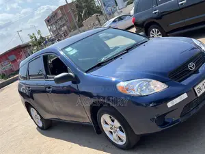 Toyota Matrix Hatchback AWD (1.8L 4cyl 4A) 2006 Blue