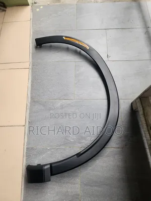 Honda CR-V 2024 Fender Mouldings Available