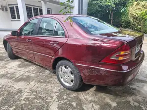 Mercedes-Benz C180 2003 Burgundy