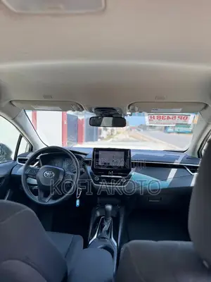 Toyota Corolla Hybrid LE 2025 Gray