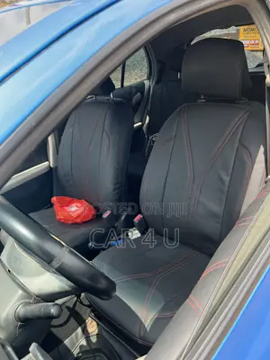 Toyota Yaris 2010 Blue