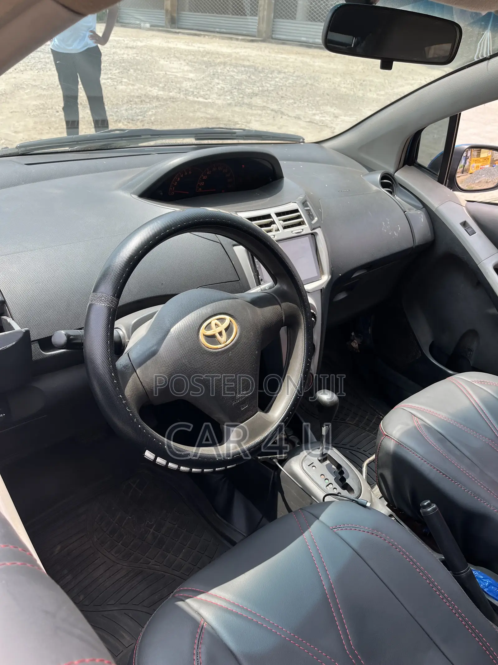 Toyota Yaris 2010 Blue