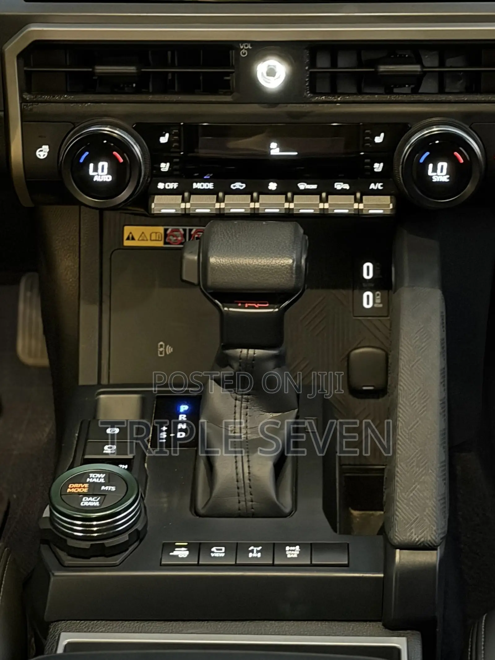 Toyota Tacoma 2024 Black
