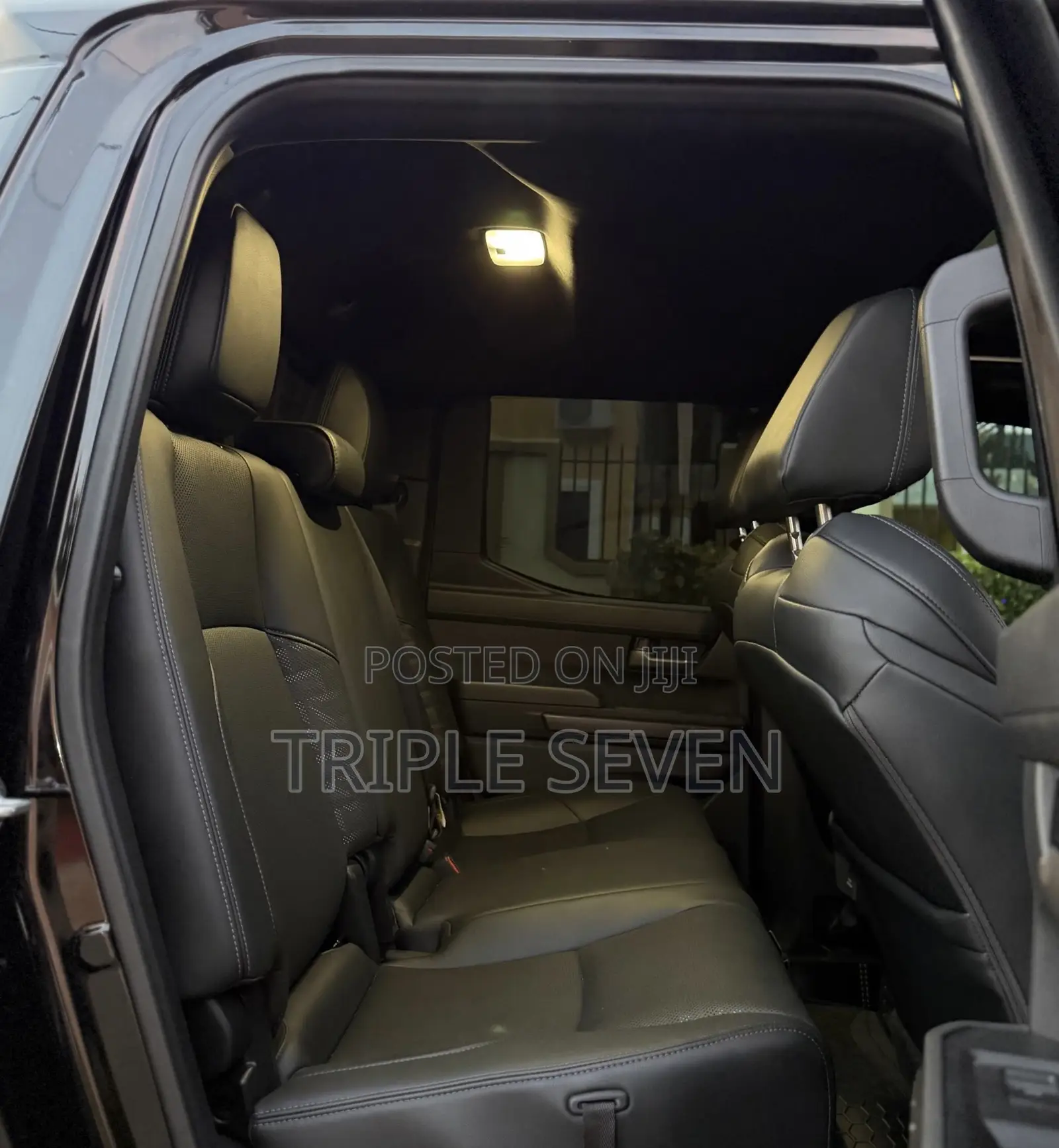 Toyota Tacoma 2024 Black