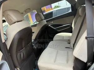Hyundai Santa Fe SE AWD 2016 Black
