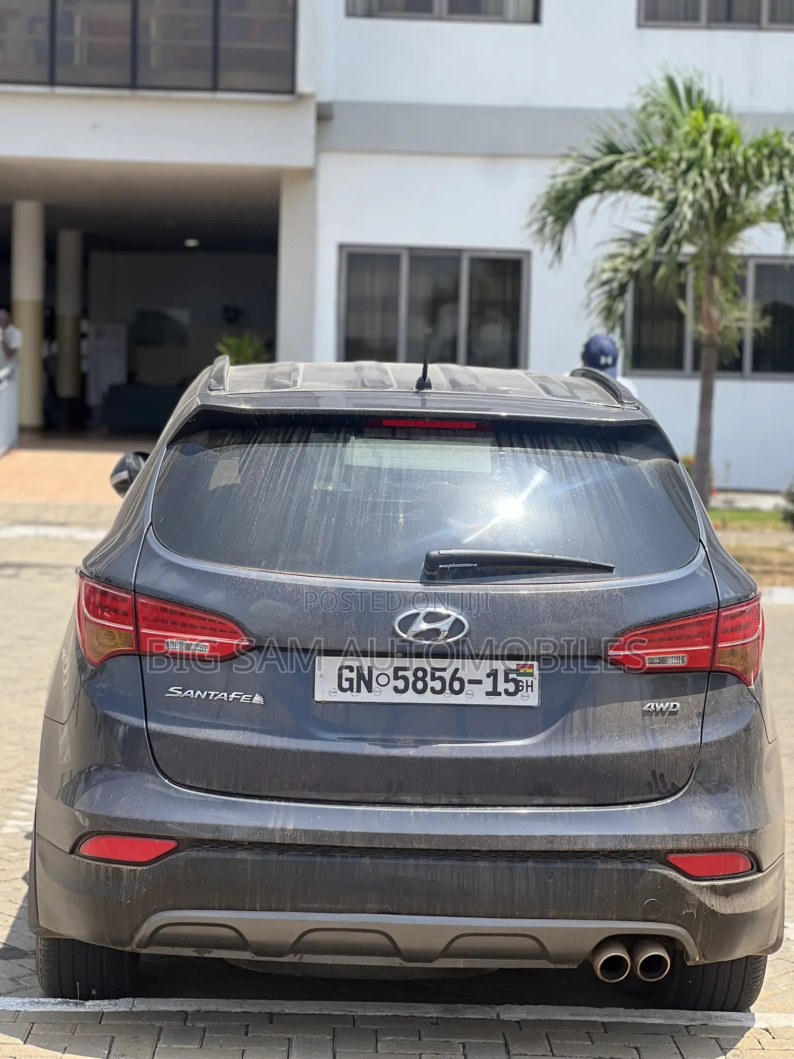 Hyundai Santa Fe 2016 Black