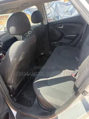 Hyundai Tucson GL FWD 2011 Silver