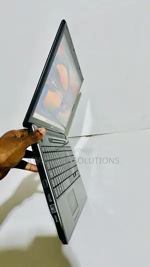 Laptop Acer Aspire 5745PG 8GB Intel Core i5 HDD 750GB