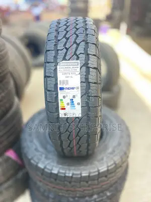 Bridgestone 235/75r15