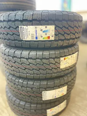 Bridgestone 235/75r15