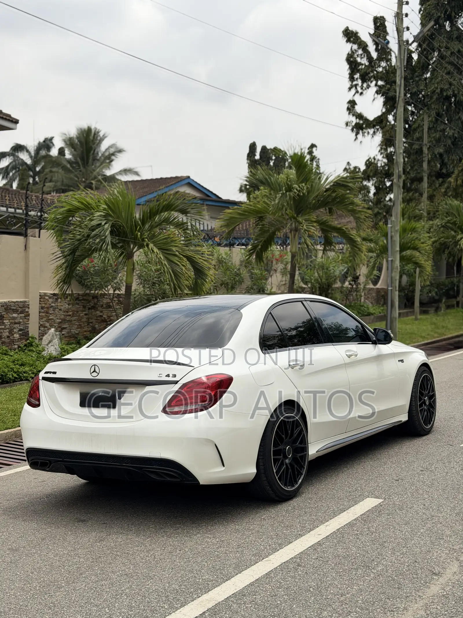 Mercedes-Benz C43 4Matic Sedan AWD (3.0L V6 9AM) 2018 White