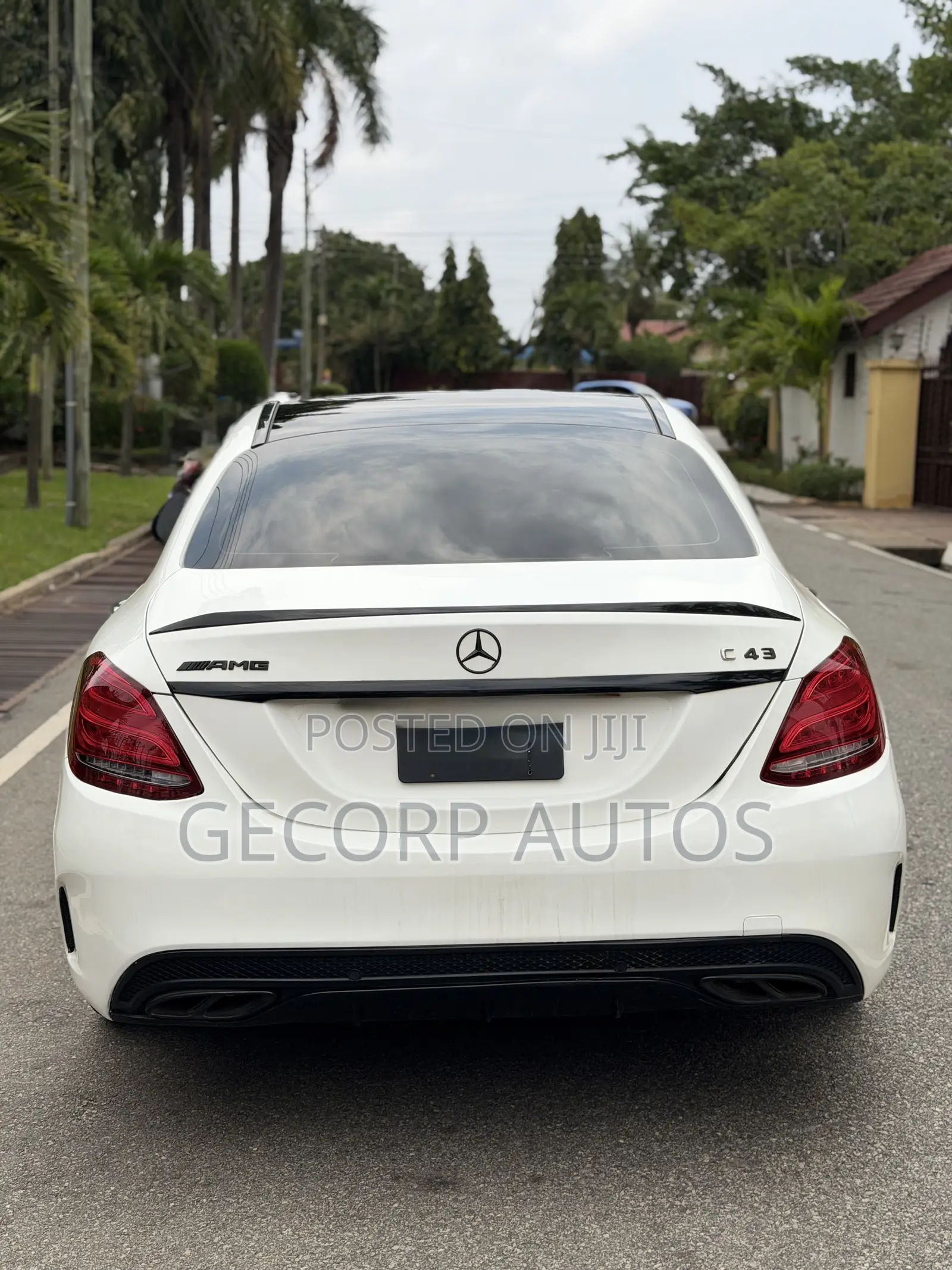 Mercedes-Benz C43 4Matic Sedan AWD (3.0L V6 9AM) 2018 White