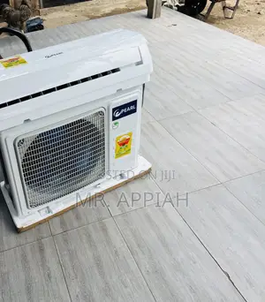 Super Sleek Pearl 1.5hp Air Conditioner